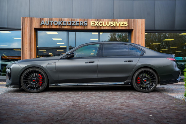 BMW 7 Serie M760e xDrive Carbon 22" Velgen FireTV Ambient Softclose FULL OPTION! Trekhaak