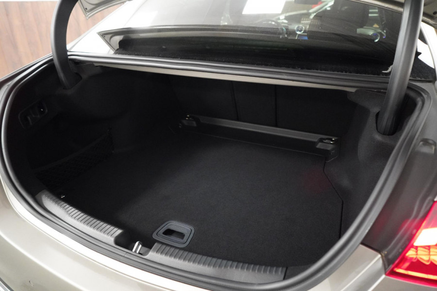 Mercedes-Benz C-Klasse 300 AMG Line NAP|1e Eig|Dealer Garantie|Pano|Memory|Head-up|360|Burmester