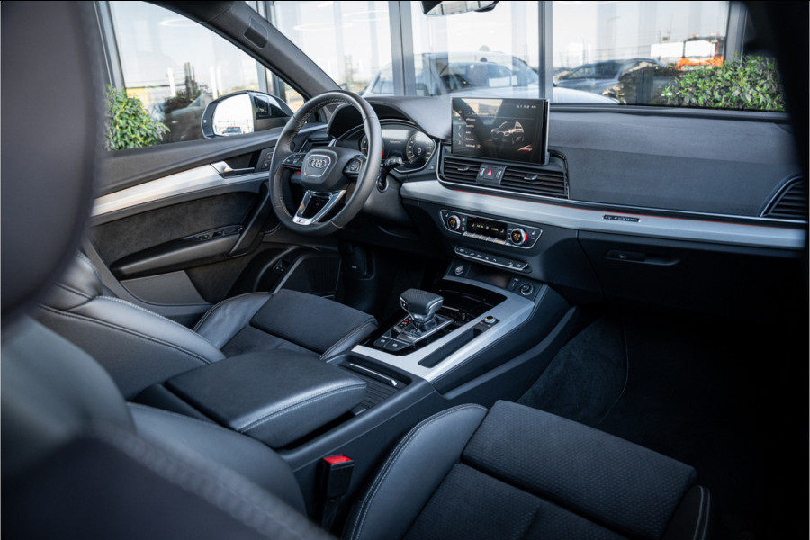 Audi Q5 55 TFSI e S edition Competition - Panorama | B&O | 360 Camera | Elek. Trekhaak | ACC