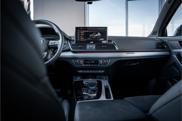 Audi Q5 55 TFSI e S edition Competition - Panorama | B&O | 360 Camera | Elek. Trekhaak | ACC