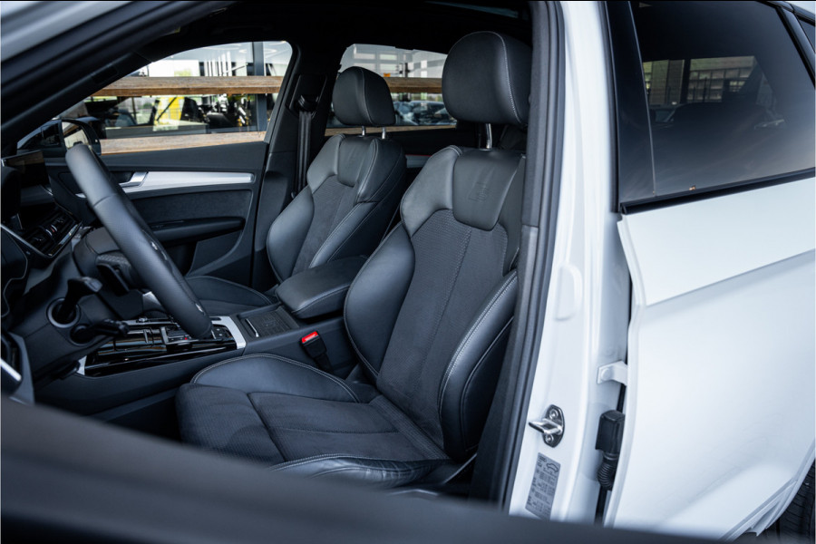 Audi Q5 55 TFSI e S edition Competition - Panorama | B&O | 360 Camera | Elek. Trekhaak | ACC