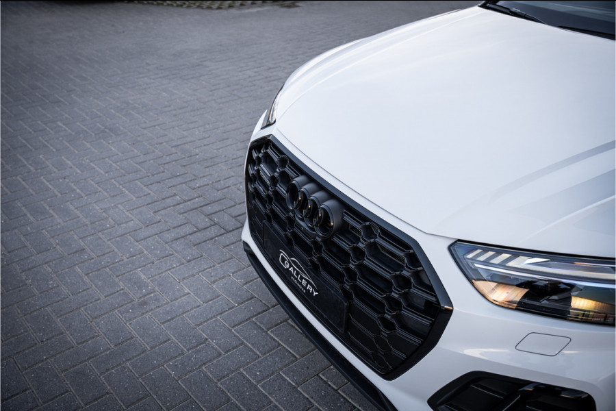 Audi Q5 55 TFSI e S edition Competition - Panorama | B&O | 360 Camera | Elek. Trekhaak | ACC