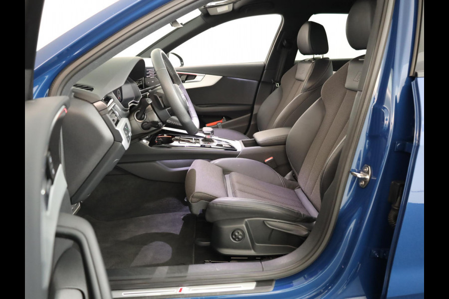 Audi A4 Avant 40 TFSI S edition Competition 204 pk S-tronic | Verlengde garantie | Navigatie | Elektr. trekhaak | Parkeersensoren | Cruise control | Stoelverwarming | LED koplampen |
