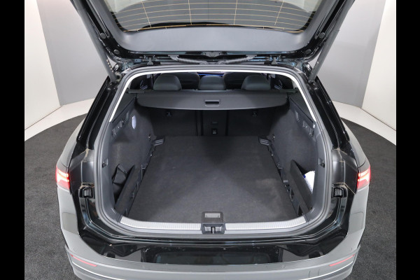 Volkswagen Passat Variant 1.5 eTSI Business 150pk DSG| Navi| 18'LM-velgen| Camera| Dodehoek detectie