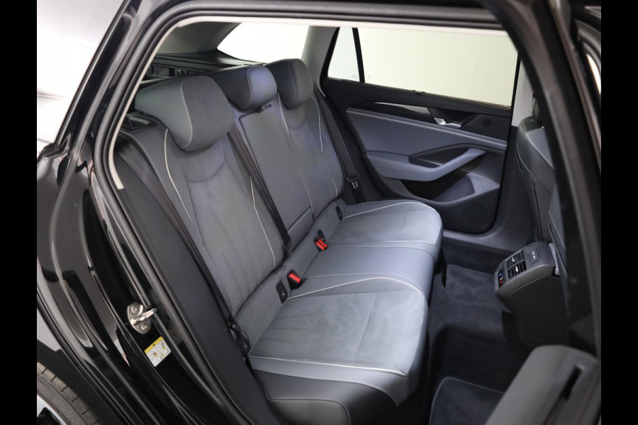 Volkswagen Passat Variant 1.5 eTSI Business 150pk DSG| Navi| 18'LM-velgen| Camera| Dodehoek detectie