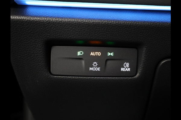 Volkswagen Passat Variant 1.5 eTSI Business 150pk DSG| Navi| 18'LM-velgen| Camera| Dodehoek detectie