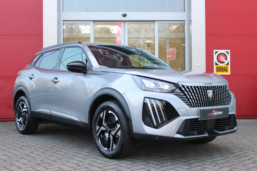 Peugeot 2008 1.2 Hybrid 136PK AUTOMAAT ALLURE | NIEUWE AUTO! | CAMERA VOOR + ACHTER | KEYLESS ENTRY/START | PARKEERSENSOREN VOOR + ACHTER | DODEHOEK DETECTIE | 17" LICHTMETALEN VELGEN | ADAPTIVE CRUISE CONTROL | CLIMATE CONTROL | STOEL VERWARMING | DRAADLOZE APPLE CARPLAY/ANDROID AUTO |