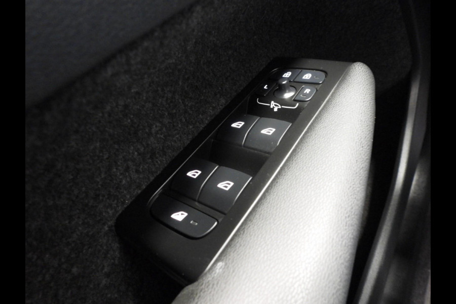 Volvo XC40 1.5 T4 Recharge Inscription Expression NAVI/CAMERA/LED/18"LMV!