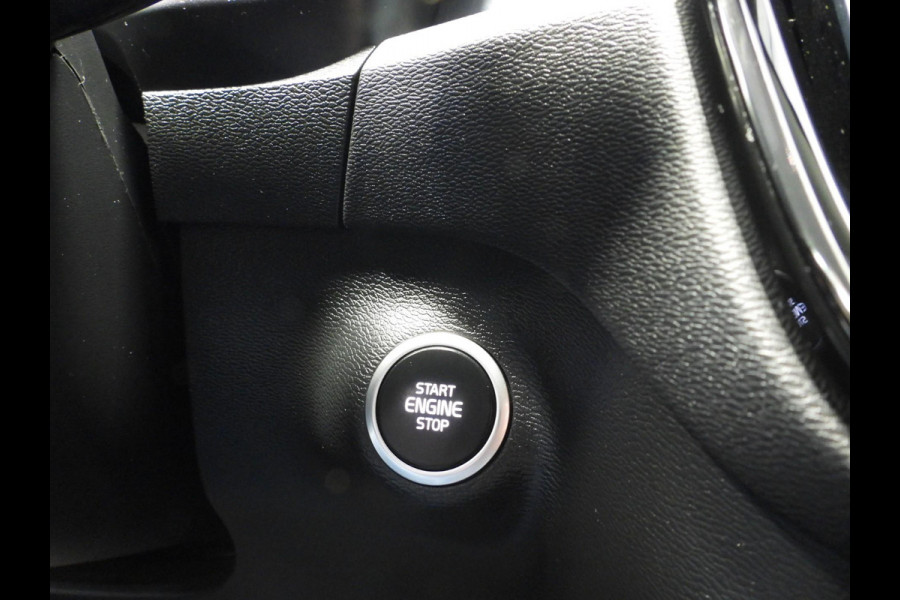 Volvo XC40 1.5 T4 Recharge Inscription Expression NAVI/CAMERA/LED/18"LMV!