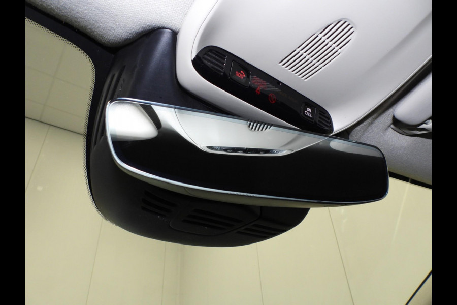 Volvo XC40 1.5 T4 Recharge Inscription Expression NAVI/CAMERA/LED/18"LMV!