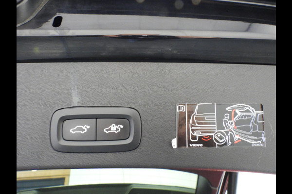 Volvo XC40 1.5 T4 Recharge Inscription Expression NAVI/CAMERA/LED/18"LMV!