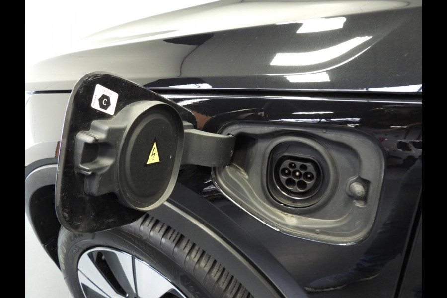 Volvo XC40 1.5 T4 Recharge Inscription Expression NAVI/CAMERA/LED/18"LMV!