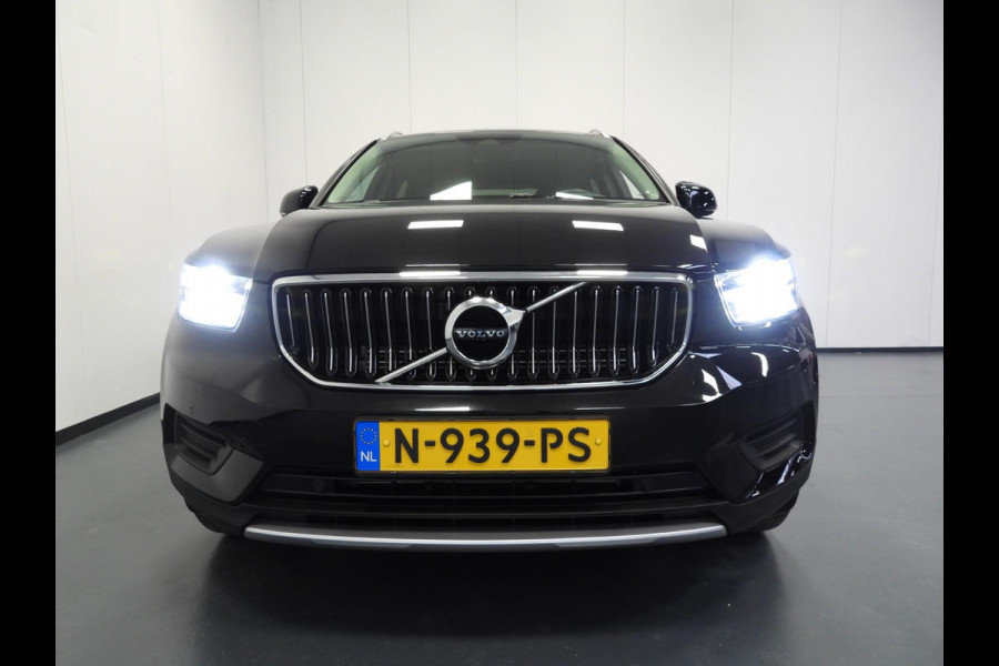 Volvo XC40 1.5 T4 Recharge Inscription Expression NAVI/CAMERA/LED/18"LMV!