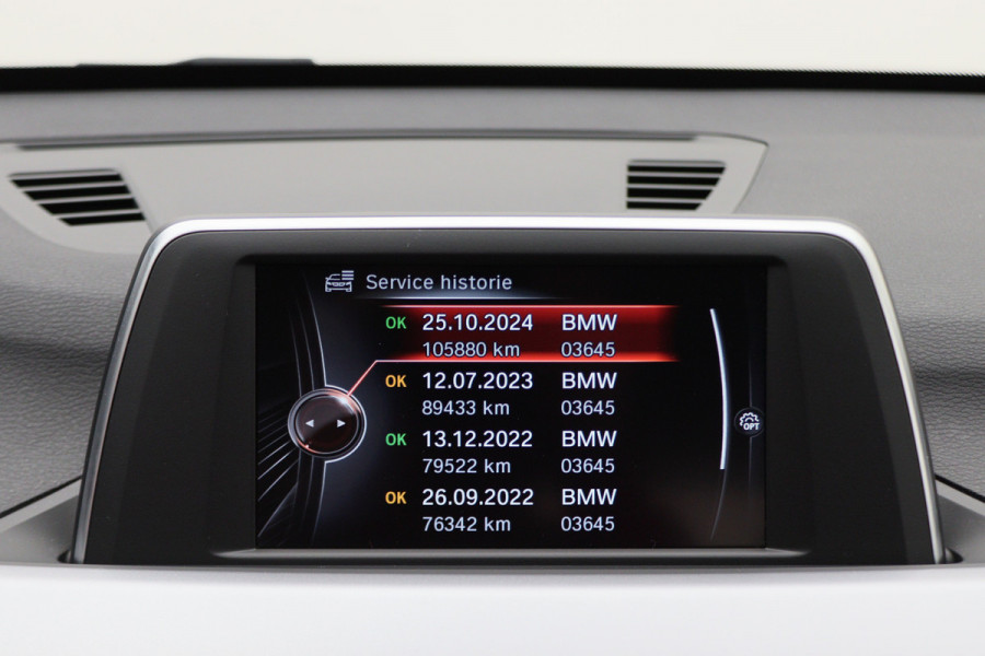 BMW X1 sDrive18i Executive Automaat Leer, Navigatie, LED, Climate, Cruise, PDC