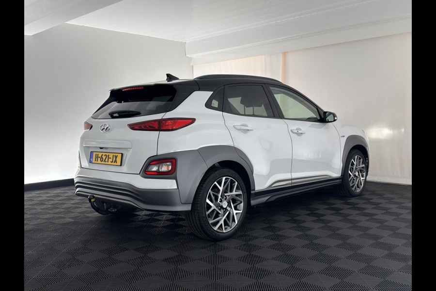 Hyundai Kona EV Premium 64 kWh [ 3-Fase ] (INCL-BTW) *HEAT-PUMP | FULL-LEATHER | HEAD-UP | FULL-LED | NAVI-FULLMAP | DAB | ADAPTIVE-CRUISE | KRELL-AUDIO | KEYLESS | CAMERA | BLIND-SPOT | LANE-ASSIST | DIGI-COCKPIT | COMFORT-SEATS | 1