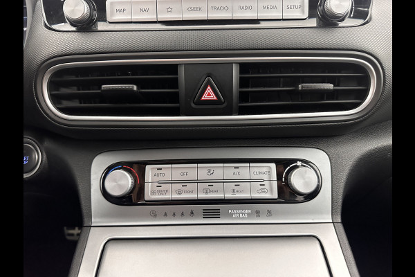 Hyundai Kona EV Premium 64 kWh [ 3-Fase ] (INCL-BTW) *HEAT-PUMP | FULL-LEATHER | HEAD-UP | FULL-LED | NAVI-FULLMAP | DAB | ADAPTIVE-CRUISE | KRELL-AUDIO | KEYLESS | CAMERA | BLIND-SPOT | LANE-ASSIST | DIGI-COCKPIT | COMFORT-SEATS | 1