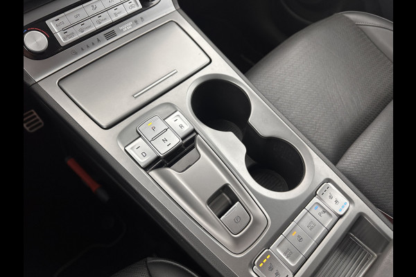 Hyundai Kona EV Premium 64 kWh [ 3-Fase ] (INCL-BTW) *HEAT-PUMP | FULL-LEATHER | HEAD-UP | FULL-LED | NAVI-FULLMAP | DAB | ADAPTIVE-CRUISE | KRELL-AUDIO | KEYLESS | CAMERA | BLIND-SPOT | LANE-ASSIST | DIGI-COCKPIT | COMFORT-SEATS | 1