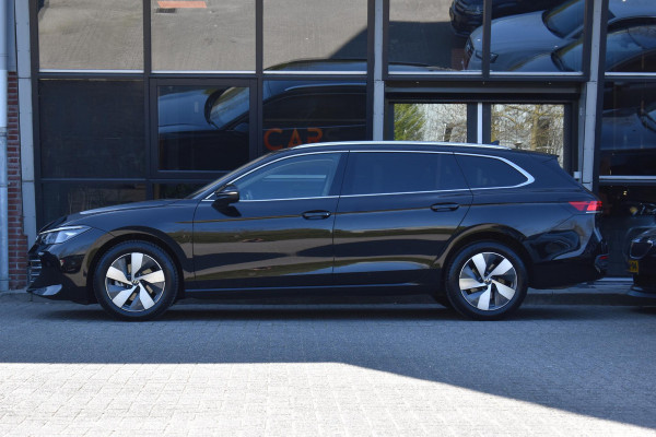 Volkswagen Passat Variant 1.5 eTSI Business Lane ACC Massage Camera