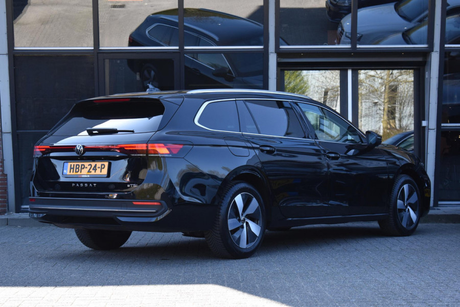 Volkswagen Passat Variant 1.5 eTSI Business Lane ACC Massage Camera