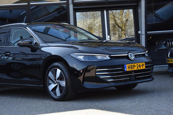 Volkswagen Passat Variant 1.5 eTSI Business Lane ACC Massage Camera