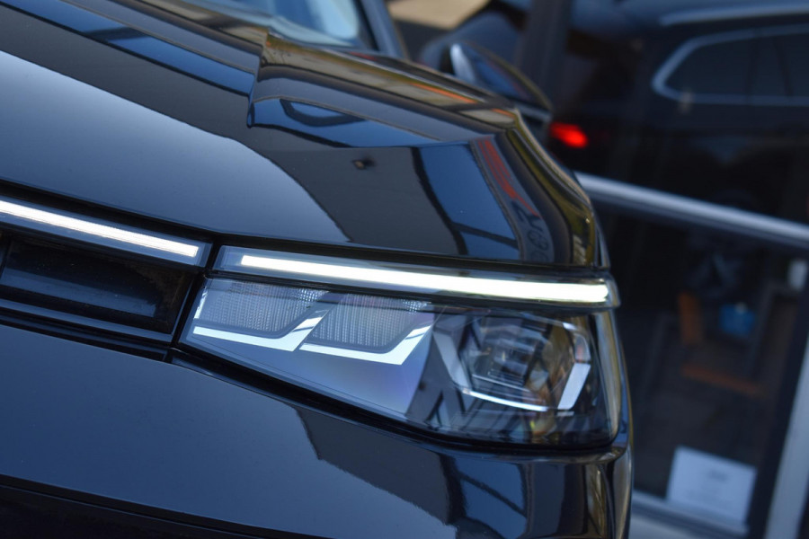 Volkswagen Passat Variant 1.5 eTSI Business Lane ACC Massage Camera
