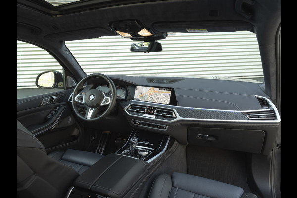 BMW X7 M50i - 6-Zits - Edition ''Dark Shadow'' - 1-Hand - Bowers & Wilkins - Standkachel