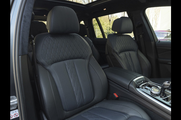 BMW X7 M50i - 6-Zits - Edition ''Dark Shadow'' - 1-Hand - Bowers & Wilkins - Standkachel