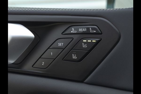 BMW X7 M50i - 6-Zits - Edition ''Dark Shadow'' - 1-Hand - Bowers & Wilkins - Standkachel