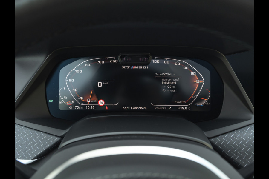 BMW X7 M50i - 6-Zits - Edition ''Dark Shadow'' - 1-Hand - Bowers & Wilkins - Standkachel