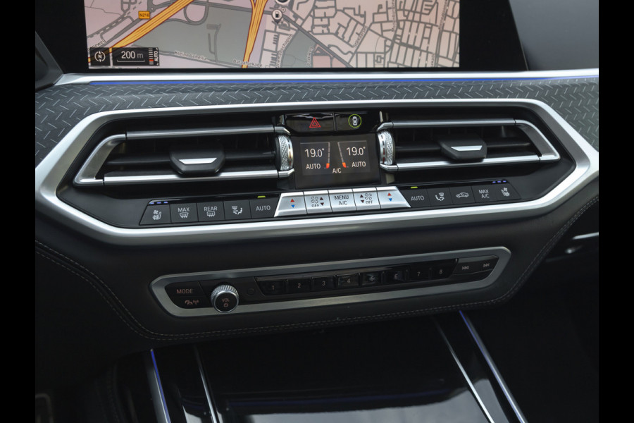 BMW X7 M50i - 6-Zits - Edition ''Dark Shadow'' - 1-Hand - Bowers & Wilkins - Standkachel