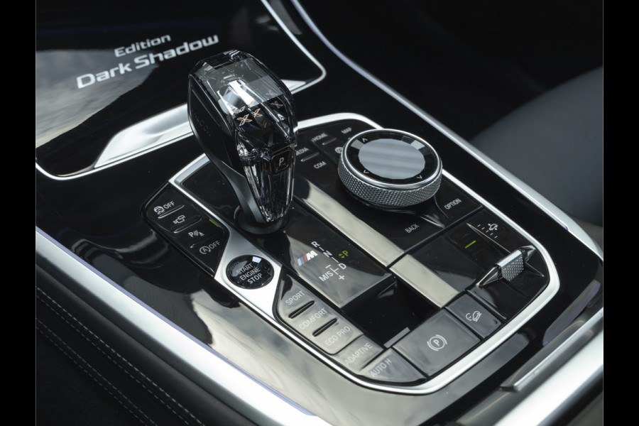 BMW X7 M50i - 6-Zits - Edition ''Dark Shadow'' - 1-Hand - Bowers & Wilkins - Standkachel