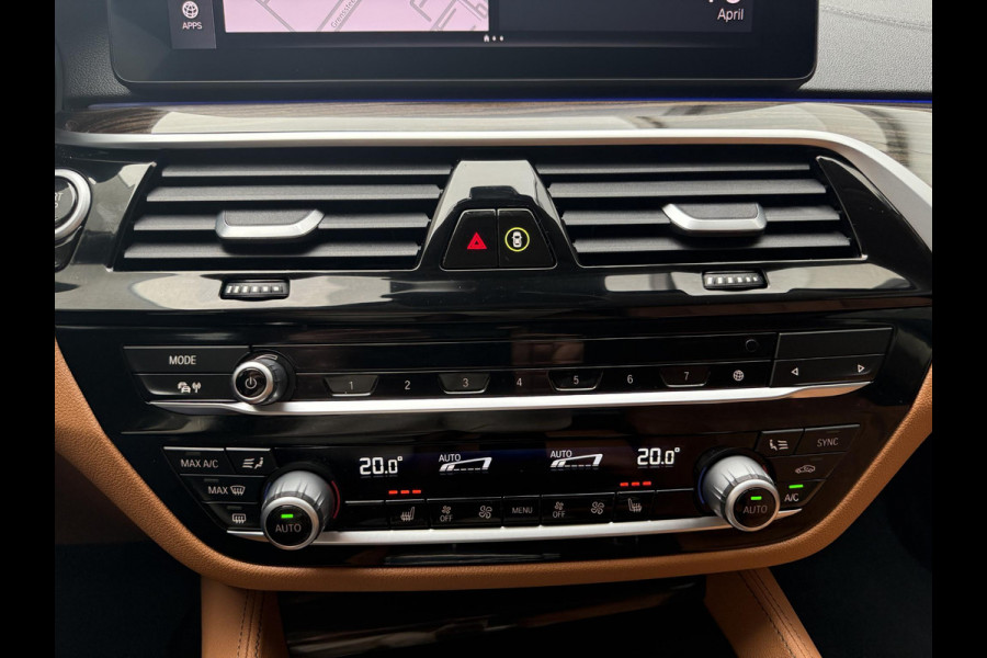 BMW 5 Serie Touring 520i High Executive | Leder| Memory stoelen | 360 Camera |