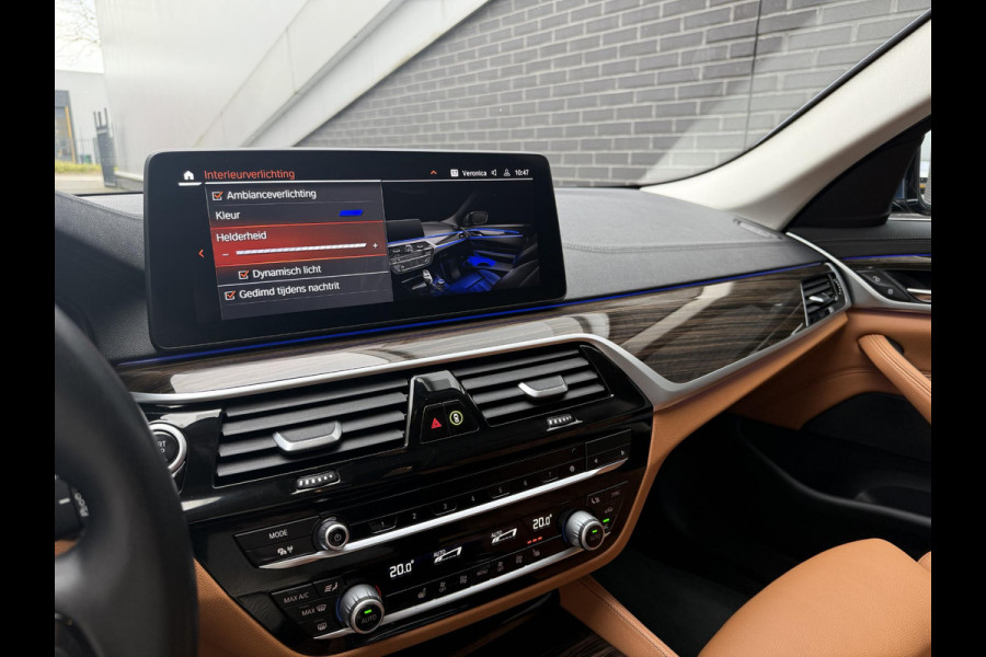 BMW 5 Serie Touring 520i High Executive | Leder| Memory stoelen | 360 Camera |