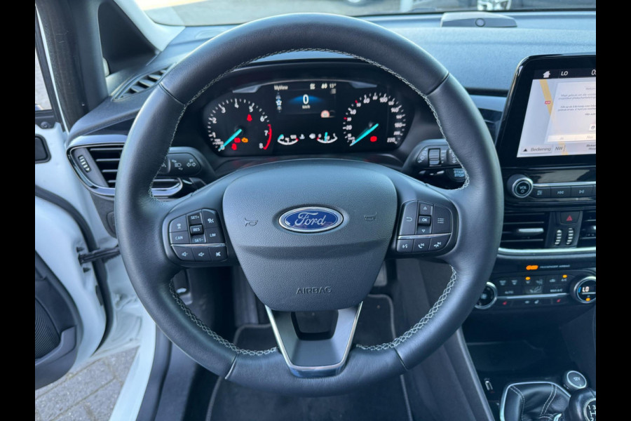 Ford Fiesta 1.0 EcoBoost Titanium NIEUWE RIEM / WINTERPACK / INPARKEREN / LMV / CARPLAY / NAVIGATIE / ACC / CAMERA