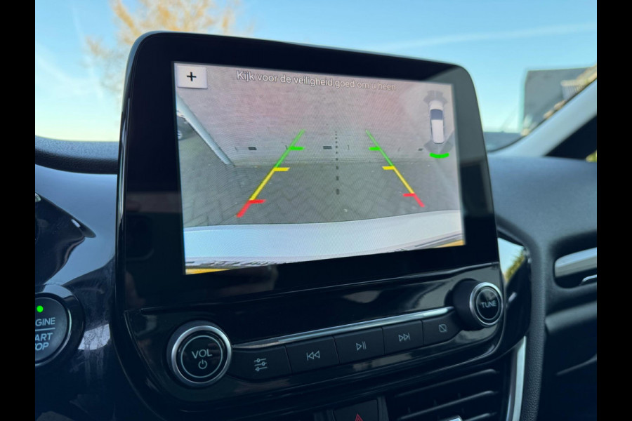 Ford Fiesta 1.0 EcoBoost Titanium NIEUWE RIEM / WINTERPACK / INPARKEREN / LMV / CARPLAY / NAVIGATIE / ACC / CAMERA