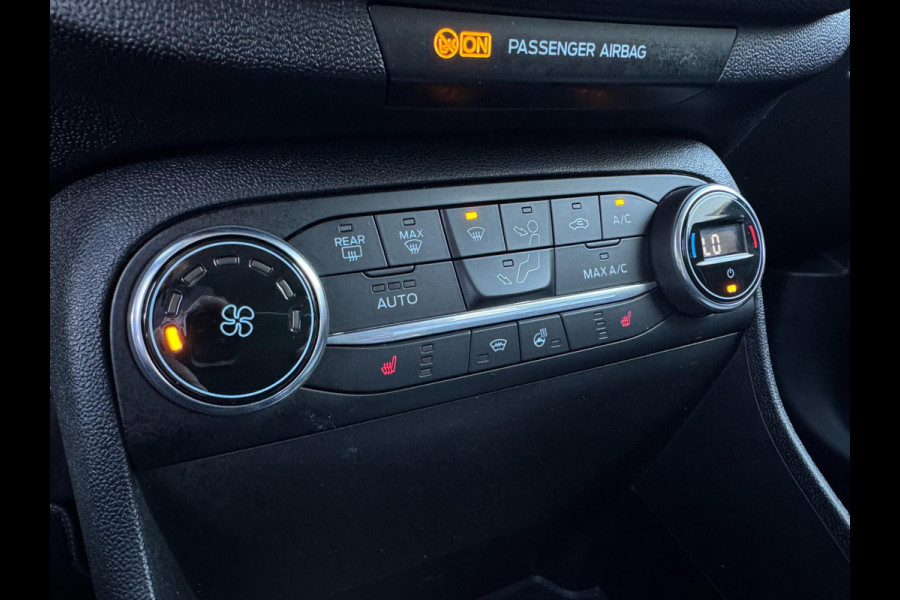 Ford Fiesta 1.0 EcoBoost Titanium NIEUWE RIEM / WINTERPACK / INPARKEREN / LMV / CARPLAY / NAVIGATIE / ACC / CAMERA