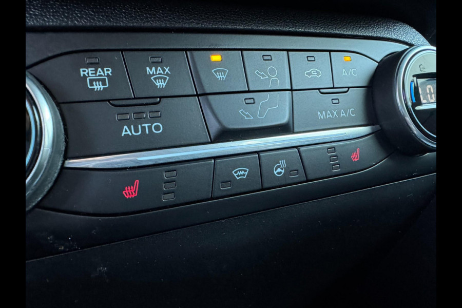 Ford Fiesta 1.0 EcoBoost Titanium NIEUWE RIEM / WINTERPACK / INPARKEREN / LMV / CARPLAY / NAVIGATIE / ACC / CAMERA