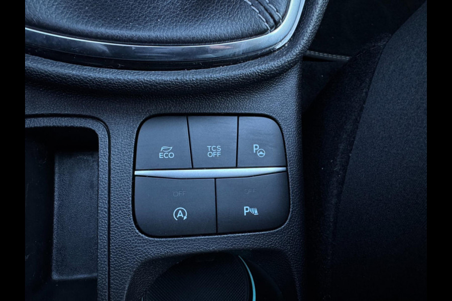 Ford Fiesta 1.0 EcoBoost Titanium NIEUWE RIEM / WINTERPACK / INPARKEREN / LMV / CARPLAY / NAVIGATIE / ACC / CAMERA
