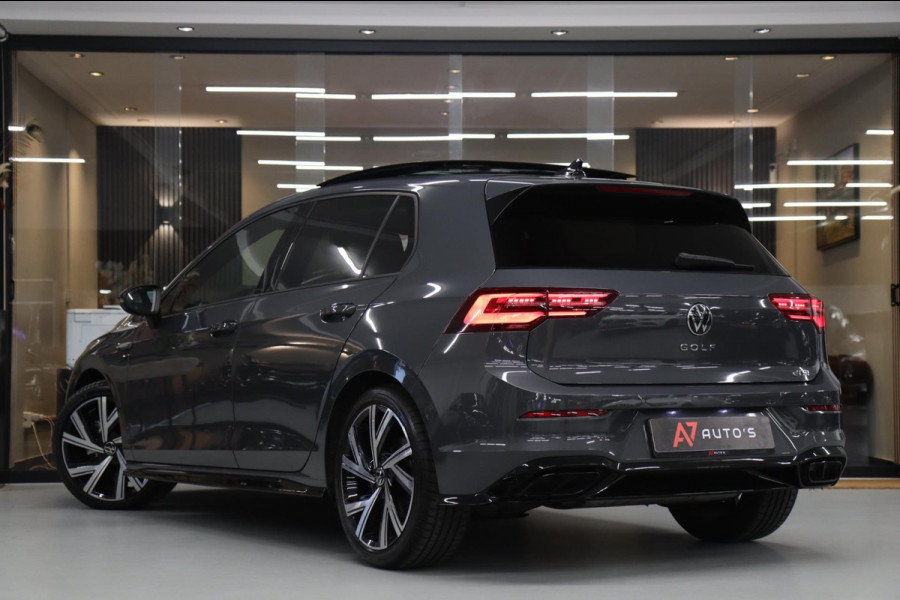 Volkswagen Golf 1.5 eTSI R-Line 150 PK Pano/Blackstyle/Cam/HUD/ACC/LANEASSIST/VOL