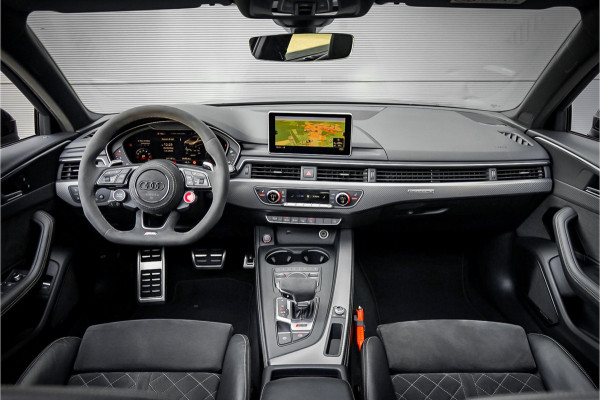 Audi A4 Avant 2.9 TFSI RS 4 Quattro Pano ACC B&O Sportuitlaat
