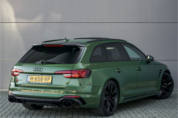 Audi A4 Avant 2.9 TFSI RS 4 Quattro Pano ACC B&O Sportuitlaat