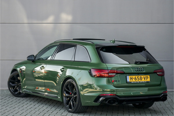 Audi A4 Avant 2.9 TFSI RS 4 Quattro Pano ACC B&O Sportuitlaat