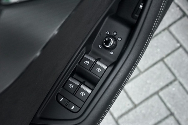 Audi A4 Avant 2.9 TFSI RS 4 Quattro Pano ACC B&O Sportuitlaat