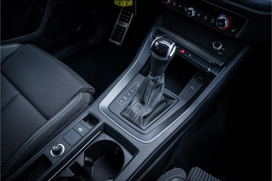 Audi Q3 Sportback 45 TFSI e S Edition ** 19inch ** Black Optic