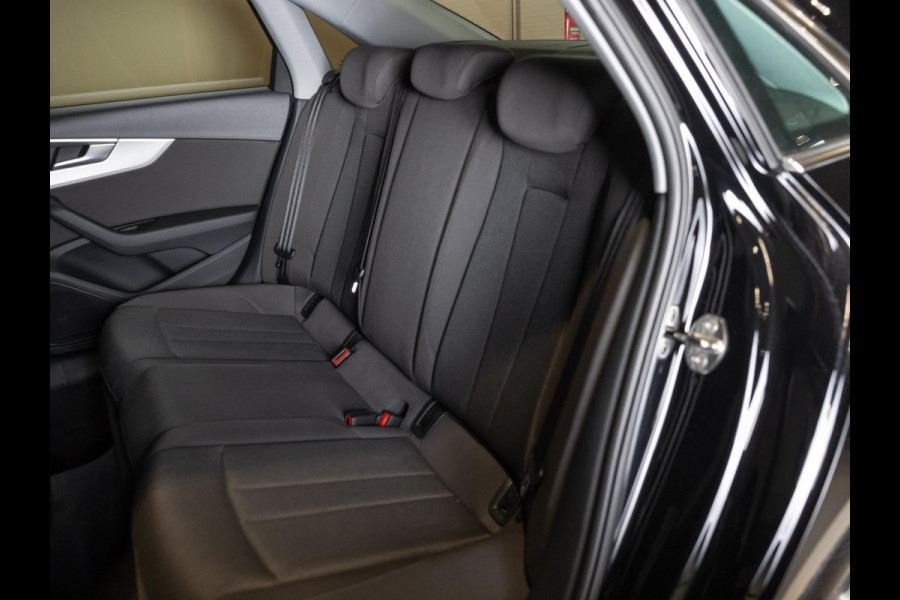 Audi A4 Limousine 35 TFSI Sport Lease Edition / 150pk / Apple Carplay / Cruise