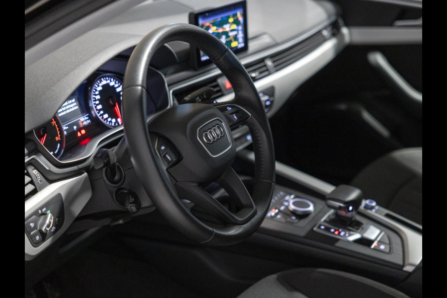 Audi A4 Limousine 35 TFSI Sport Lease Edition / 150pk / Apple Carplay / Cruise