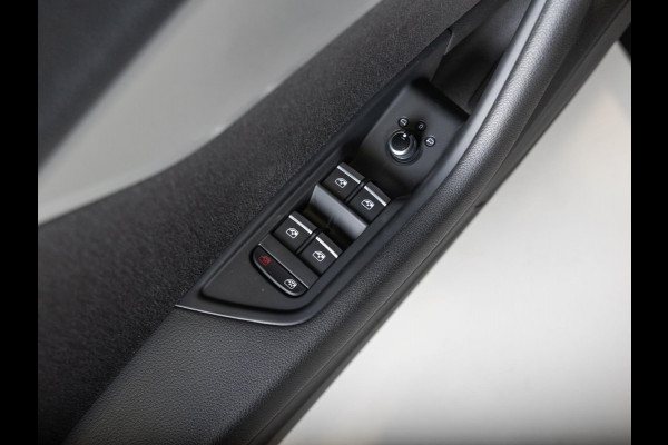 Audi A4 Limousine 35 TFSI Sport Lease Edition / 150pk / Apple Carplay / Cruise