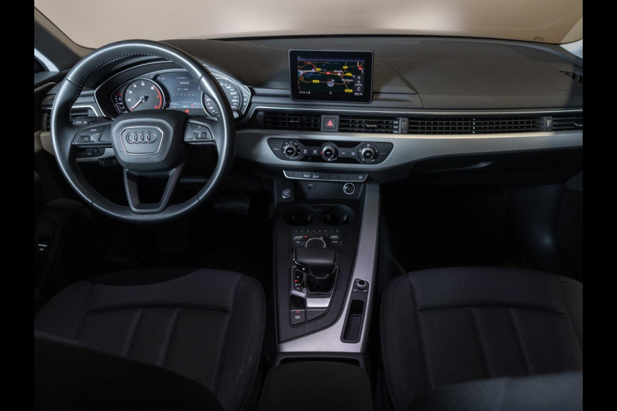 Audi A4 Limousine 35 TFSI Sport Lease Edition / 150pk / Apple Carplay / Cruise