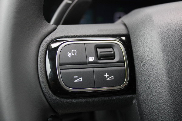 Citroën C5 Aircross 1.6 Plug-in 225PK Hybrid FEEL | 18" LICHTMETALEN VELGEN | NAVIGATIE | APPLE CARPLAY/ANDROID AUTO | ACHTERUITRIJ CAMERA | CLIMATE CONTROL | DAB+ RADIO | KEYLESS ENTRY/START | ADAPTIVE CRUISE CONTROL |