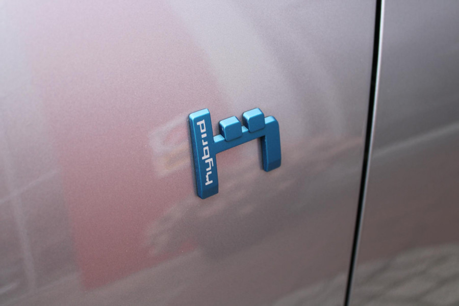 Citroën C5 Aircross 1.6 Plug-in 225PK Hybrid FEEL | 18" LICHTMETALEN VELGEN | NAVIGATIE | APPLE CARPLAY/ANDROID AUTO | ACHTERUITRIJ CAMERA | CLIMATE CONTROL | DAB+ RADIO | KEYLESS ENTRY/START | ADAPTIVE CRUISE CONTROL |